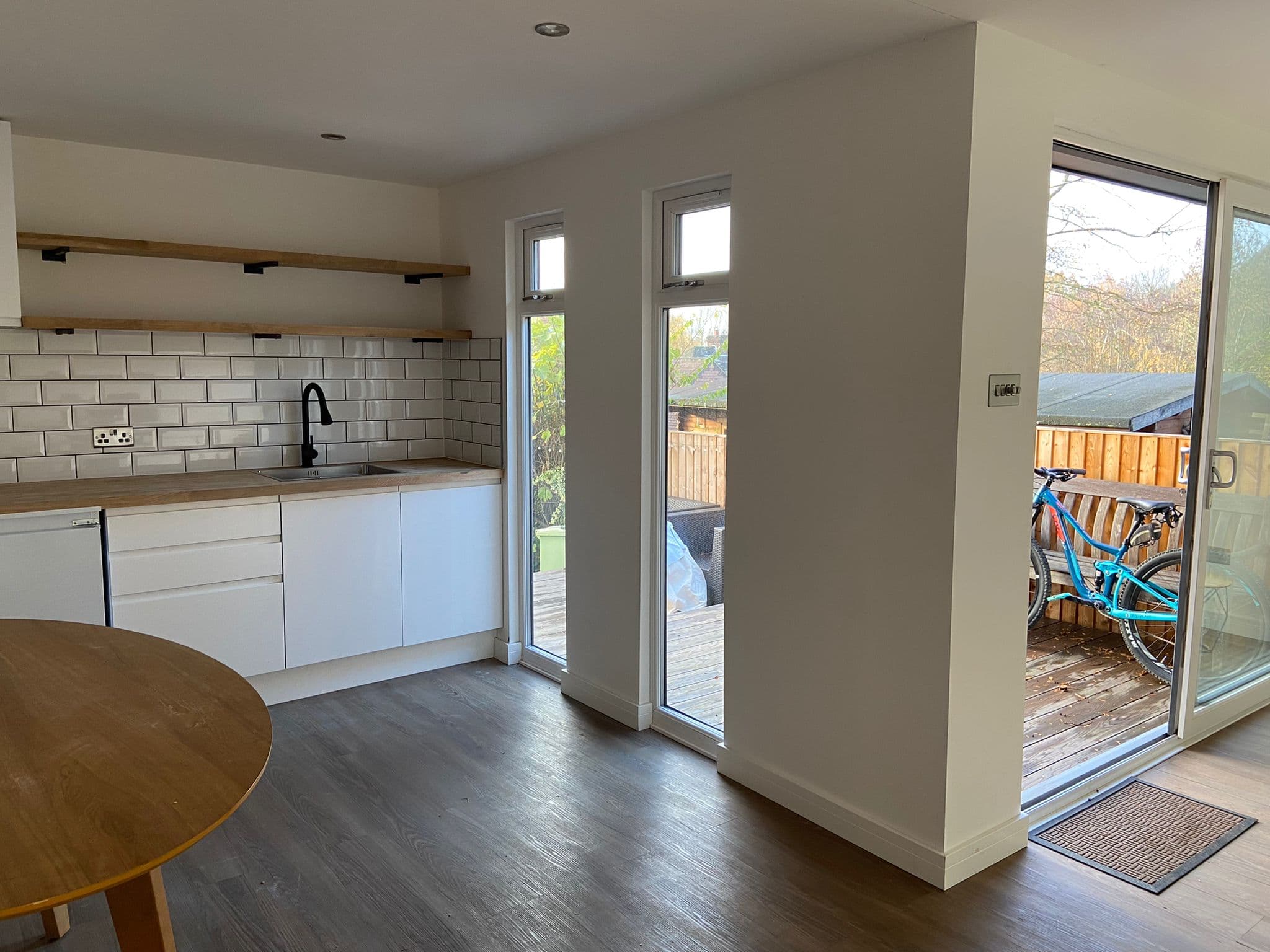 Fully fitted kitchen